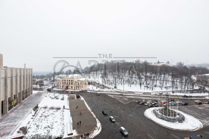 ЦЕНТР Києва! Хрещатик! 120 м2, Європейська площа - фото 1