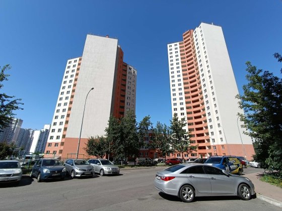 3-кімнатна квартира в затишному новому будинку на Троєщині Київ