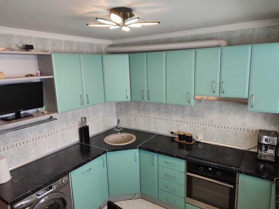 Продаж 3к квартири, метро Мінська-5 хв пішки, Левка Лукяненка вул, 13 Киев