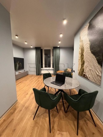 Продаж квартири ЖК Seven Дніпровська набережна Осокорки Дарницький район - фото 1