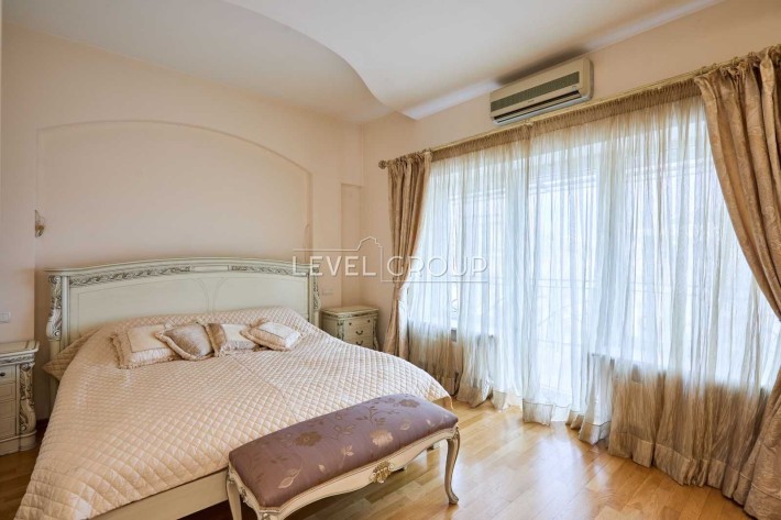 Продаж дворівневої квартири Володимирська, 71 - фото 1