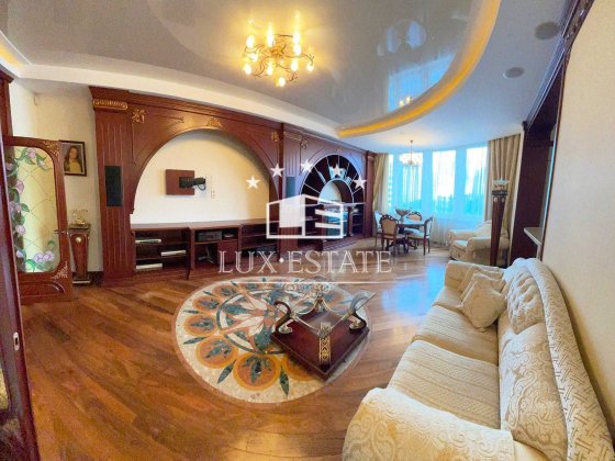 Продажа 3х комн. квартиры 118м² с НОВЫМ дизайнерским ремонтом