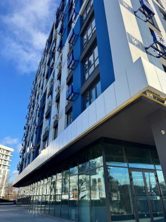 Продаж 3х кімнатка квартира метро Славутич Позняки ЖК Рів'єра - фото 1