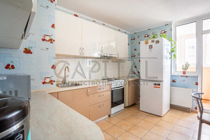 Продаж 3к квартири 80м2 Вид на озеро Генератор Позняки Дарницький - фото 1