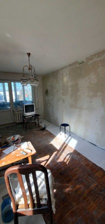 Продаётся 4-комнатная квартира  Днепровской набережной - фото 1