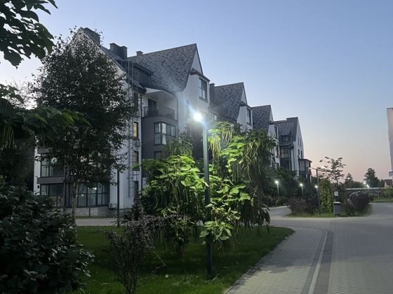 Продам  однокімнатну квартиру Зазим'я