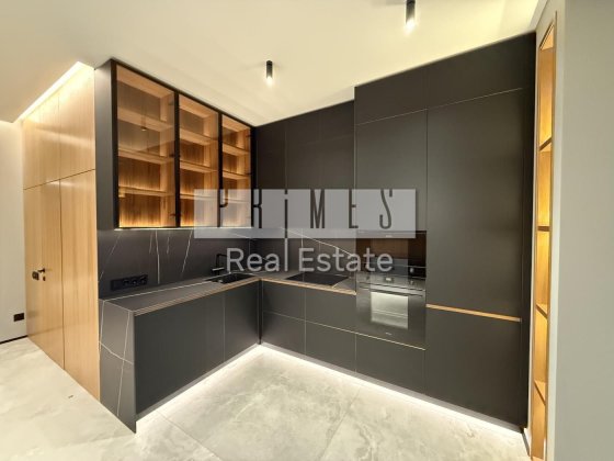 Продаж 2к квартири (80м2)  в Джек Хаус, Печерськ, Лесі Українки Київ