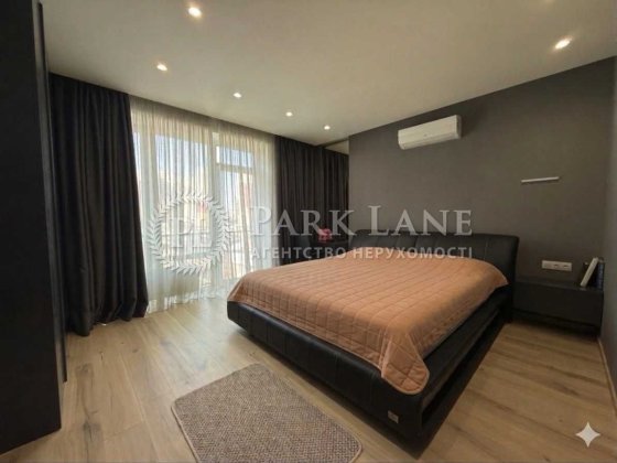 Продаж 3 кімнатної квартири 87м.кв ЖК Ліпінка  Подільський район  вул. Данченка Сергія