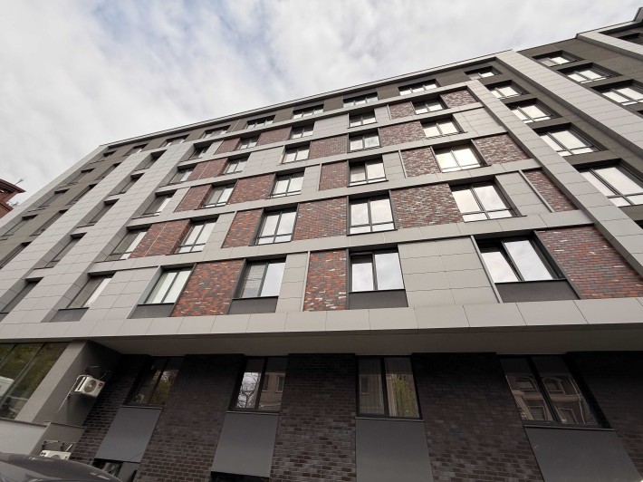 Продаж стильної квартири 33,5 м² у центрі Києва | ЖК Smart Concept, Поділ / Татарка - фото 1
