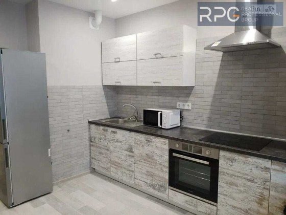 ЖК Варшавский микрорайон. Продается 1-но комнатная квартира. Київ
