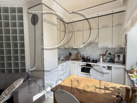 Продаж 3 к кв Велика Васильківська/ Либідська/ Печерськ Киев