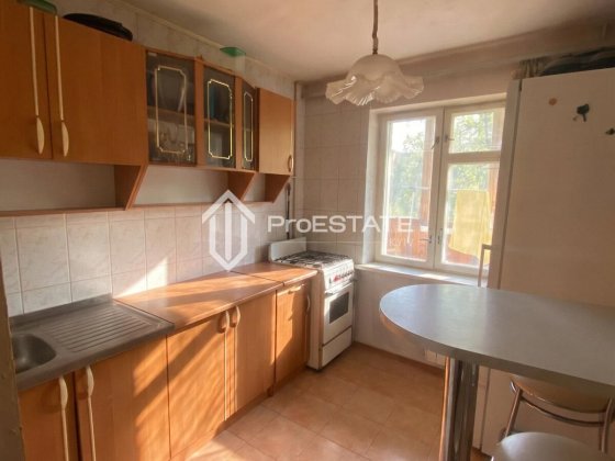 Продаж 1кім Кловський узвіз, 20