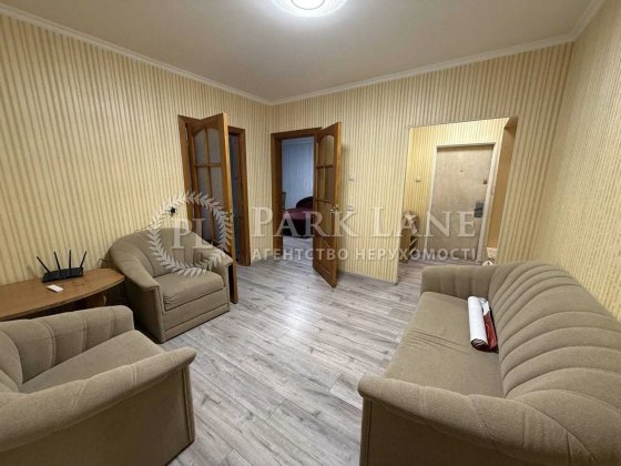 Продаж 3к квартири 90 кв м  біля ЖК Місто Квітів Тираспольська 47 метро Сирець Київ