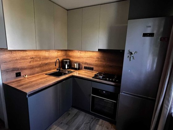 3-кімнатна квартира з ремонтом від власника (58,9 м² + кладова 2,5 м² ) Київ