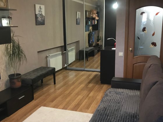 Продаж 1-к квартири в Святошинському районі по Вул.Зодчих 32б Киев