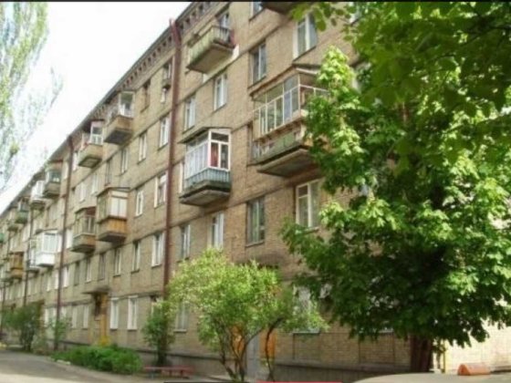Продаж 3 кімнатної сталінки вул. Уманська, 47. Солом'янський рн
