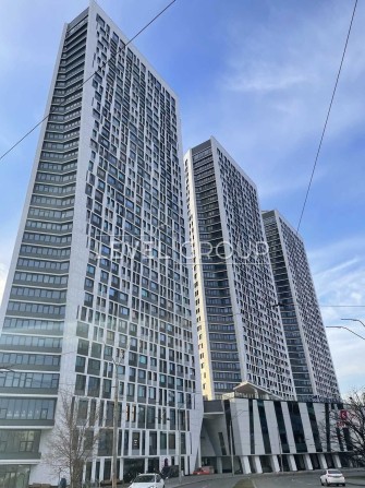| ЕКСКЛЮЗИВНА | 2кім ЖК Manhattan city! Центр! Без комісії! метро поруч Берестейський просп. - фото 1