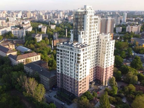 Продам 3-х кімнатну квартиру в ЖК Хеннесі Хаус. вул. Нагірна 16/18 Київ