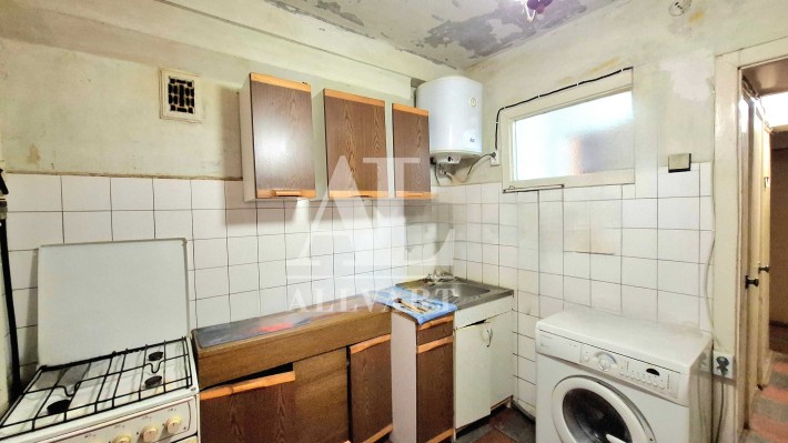 Продаж 3кім. квартири під ремонт, вул. Липківського, метро Вокзальна - фото 1