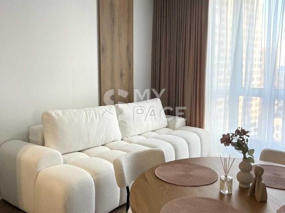 Продаж 2к.кв.  68кв.м ЖК Варшавський-3, вул Всеволода Змієнка, 15/23 Київ