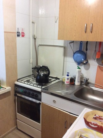 Продам 2 кімнатну квартиру вул Зодчих 18 - фото 1
