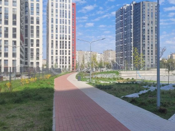 Продаж 3-кімнатної квартири, Олеся Олександра 5а, Варшавський-2