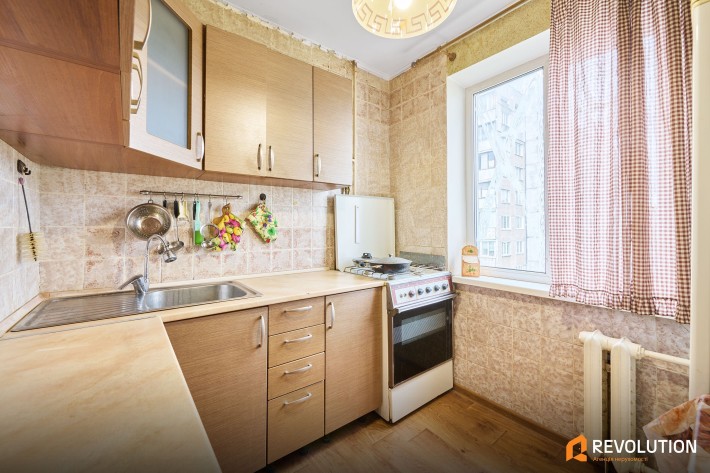 Без %; Георгія Гонгадзе 14; 4-кімнатна квартира з видом на озеро; ТРЦ Retroville; Газ - фото 1