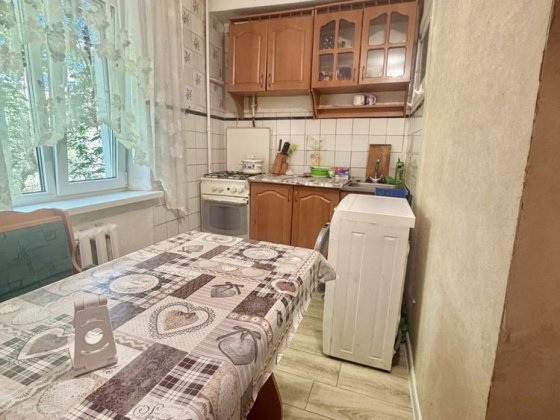 Без комісіі  2- кім на Нивках вул Мріі 16 Б метро 10 мін Київ