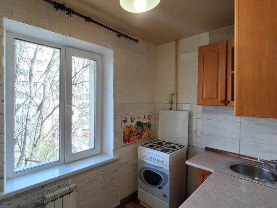 Продаж 1 кімнатної, вул.Галицька,9 Подільський р-н Киев