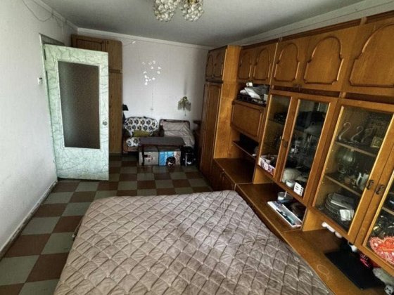 Продаж 1-кімн. квартири в Святошинському районі по вул.Симиренка 20 Киев