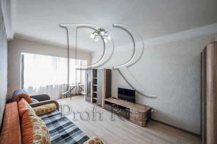 БЕЗ% Квартира 33м² біля м. Берестейська, вул. Парково-Сирецька - фото 1