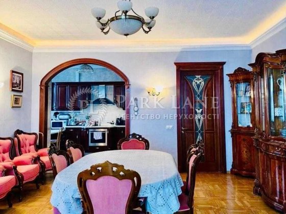 Продаж статусної 3-к квартири, Святослава Хороброго 7 Киев