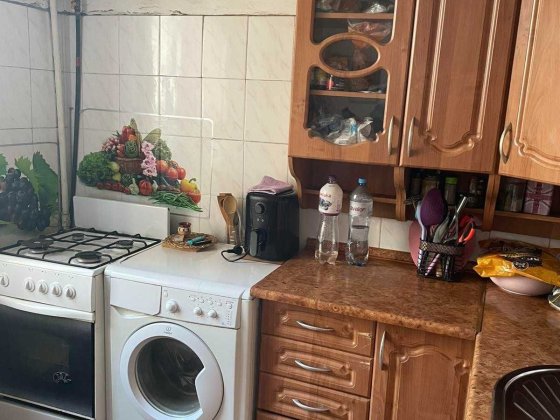 2 кімнатна квартира метро 5хв проспект Берестейский 74 сталінка торг Київ