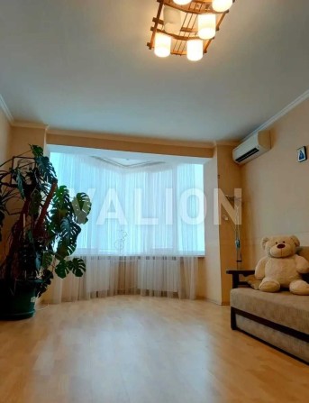 Продаж 3-х кім. квартири. Святошинський район, вул. Хмельницька 10. - фото 1