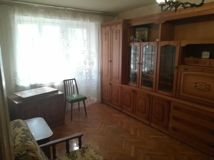 Продаж 3-кімнатної квартири по вул. Сальського,11. Метро "Дорогожичі", "Сирець". - фото 1