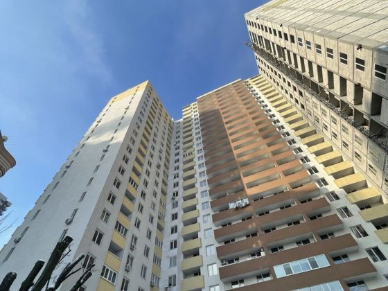 Продам квартиру 47квадратів метро Дорогожичі Київ