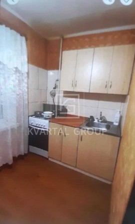 Продаж 1-кімнатної квартири по вул. Синьоозерна - фото 1