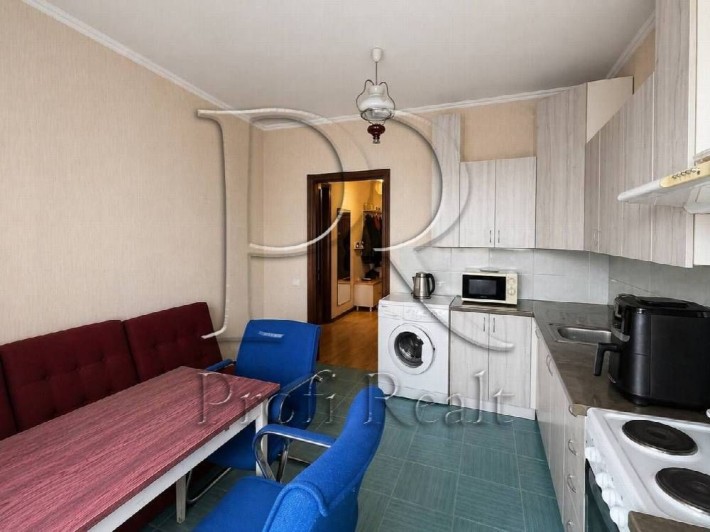Продаж 1к Ратушного 9А, Волгоградська, Солом'янський ринок - фото 1