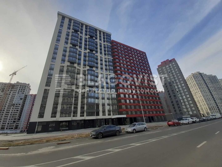 Варшавський-3 буд. 10.2 Подільський Виноградар продаж 3к квартири на Всеволода Змієнка 13 - фото 1