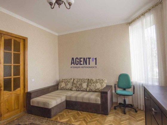 Продаж 2-кімн. квартири Соломянський район, центр, Київ