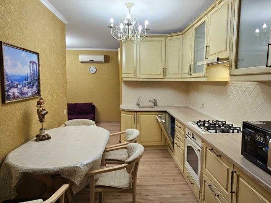 Продаж 3-кімнатноі Центр! Січових Стрільців 59А!
