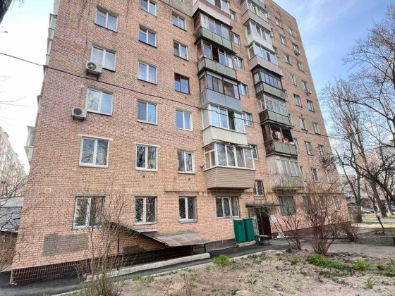 Продаж 2к квартирт Тулузи 4