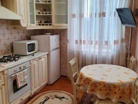 Історичний Центр! Парк Шевченка! 60м2 Чикаленка 32Б! Метро! Площа Українських Героїв! Театральна! Київ