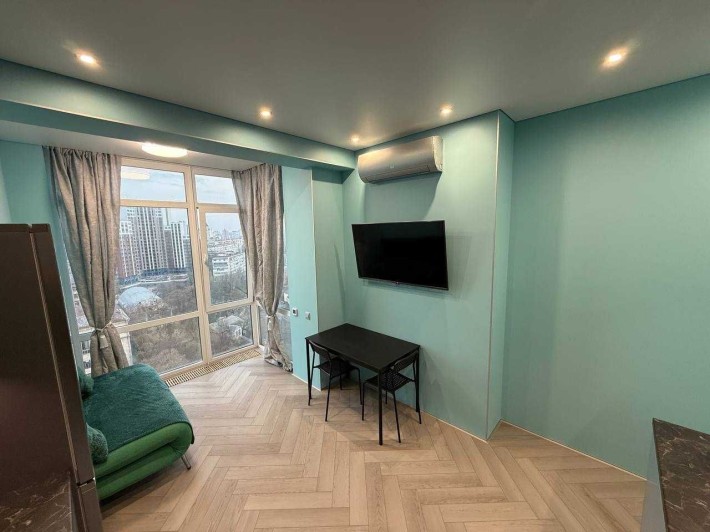 Продаж квартири 43м2 ЖК Хенесі Хауз Нагірна 16 Татарка без комісії - фото 1