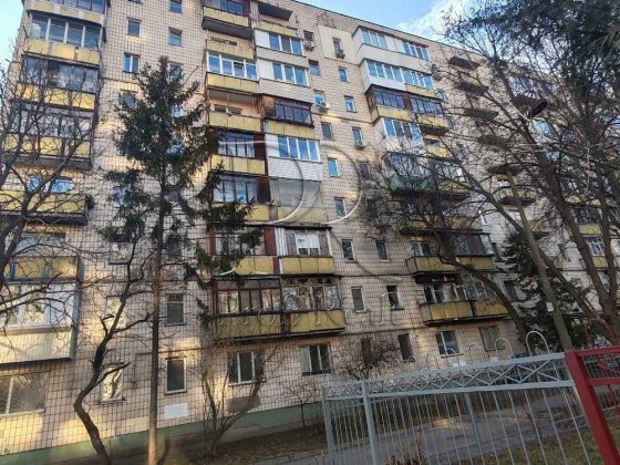 Продаж 1 кімн. квартири за адресою вул. Доброхотова 3 Киев