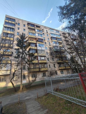 Продаж 1 кімн. квартири за адресою вул. Доброхотова 3 - фото 1