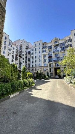 Продам 3-к квартиру на Подолі , Щекавицька , 5хв. Метро Контрактова - фото 1