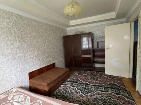 Продаж квартири під комерцію Кирилівська 131 Киев