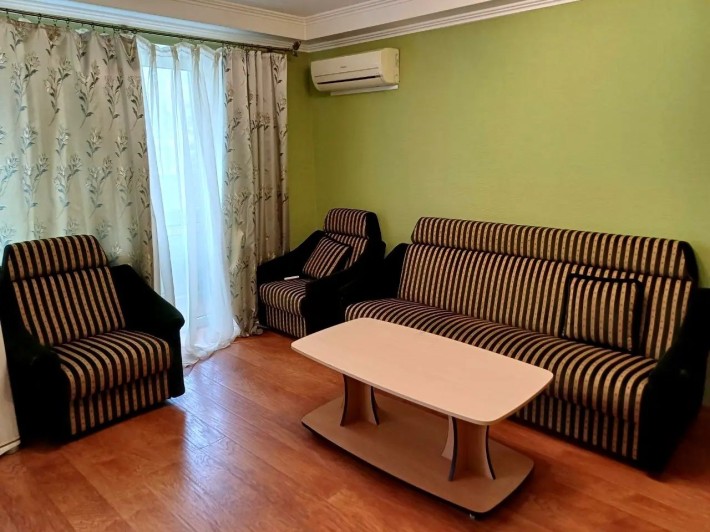 Продам 2к квартиру Білоруська 23 метро Лукьянівська 10 хв.пішки Шевченківський район Правий берег - фото 1