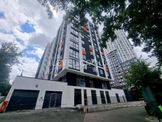 Продаж 2-кімнатної квартири, без ремонту, Forward, Шевченківський Київ
